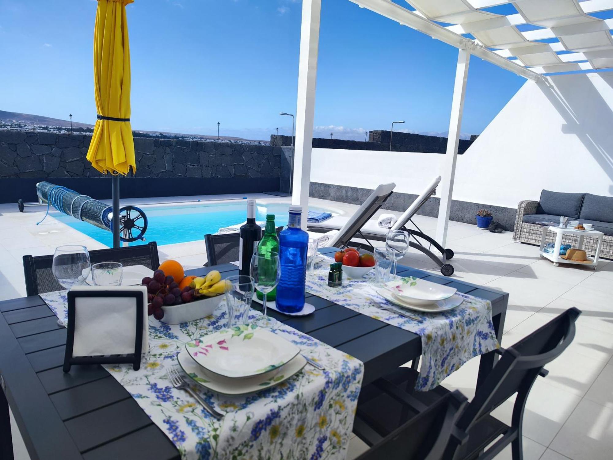 Villa Perla Blanca En Playa Blanca エクステリア 写真